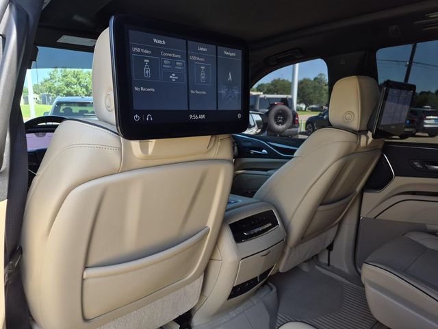 Used 2021 Cadillac Escalade Premium Luxury w/ Performance Package RWD image 19