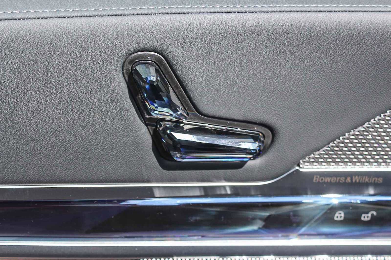 New 2026 BMW 740i RWD image 21