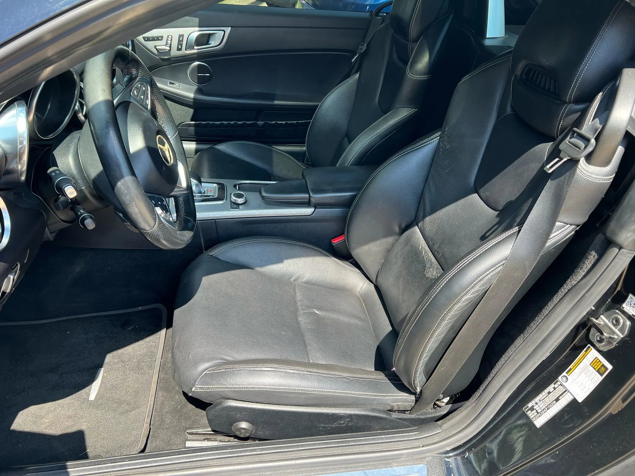 Used 2018 Mercedes-Benz SLC 300 image 27