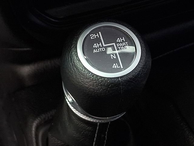 Used 2025 Jeep Wrangler Unlimited Sahara w/ Safety Group image 24