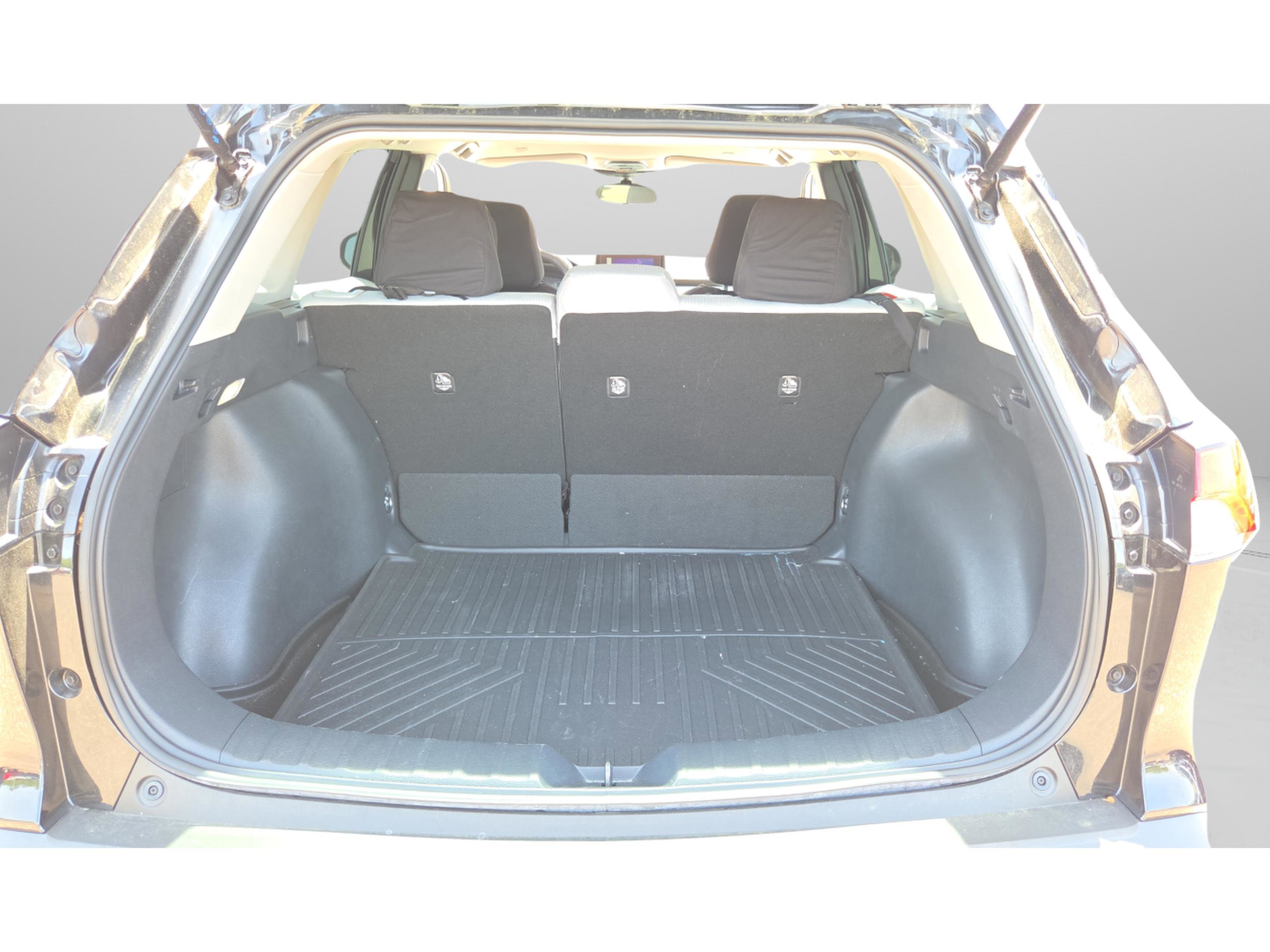 Certified 2024 Toyota Corolla Cross L FWD image 12