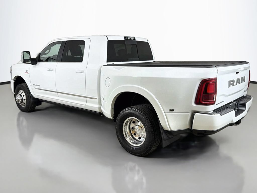 Used 2025 RAM 3500 Limited AWD/4WD image 14
