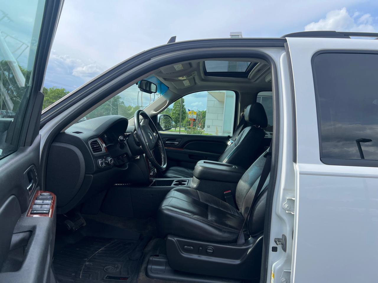 Used 2012 Chevrolet Tahoe LT AWD/4WD image 15