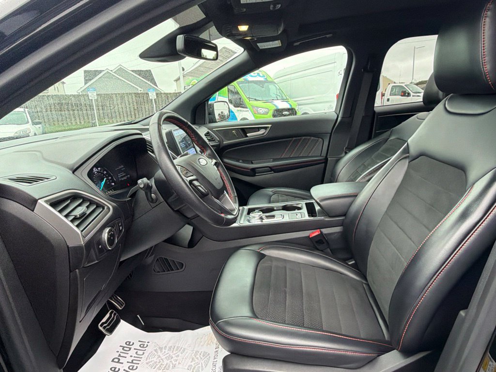 Used 2023 Ford Edge ST-Line AWD/4WD image 32