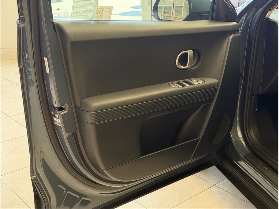 Used 2024 Hyundai Ioniq 5 SEL RWD image 10
