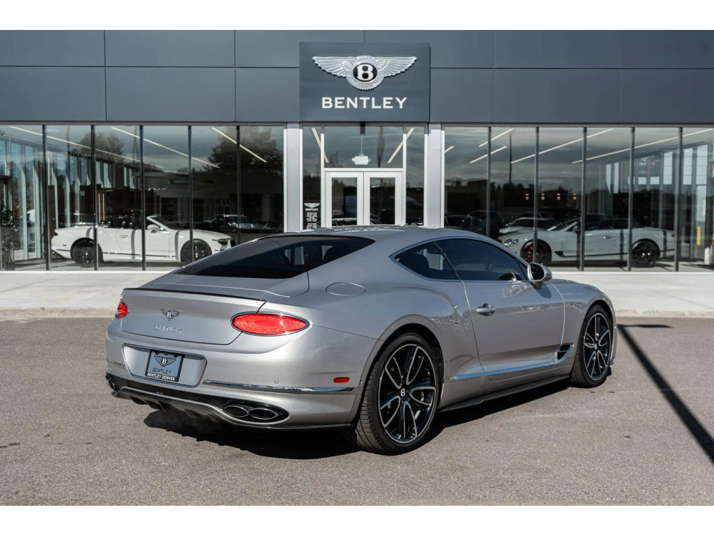 Used 2023 Bentley Continental GT V8 image 12