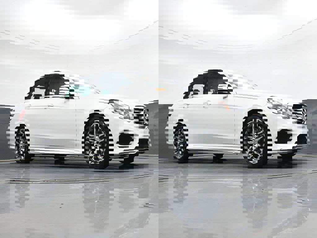 Used 2015 Mercedes-Benz E 350 Sedan image 30