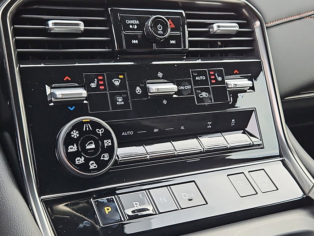 New 2025 Nissan Armada PRO-4X AWD/4WD image 12