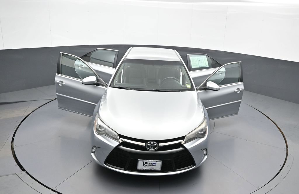 Used 2017 Toyota Camry SE w/ Protection Package (Q2) FWD image 44