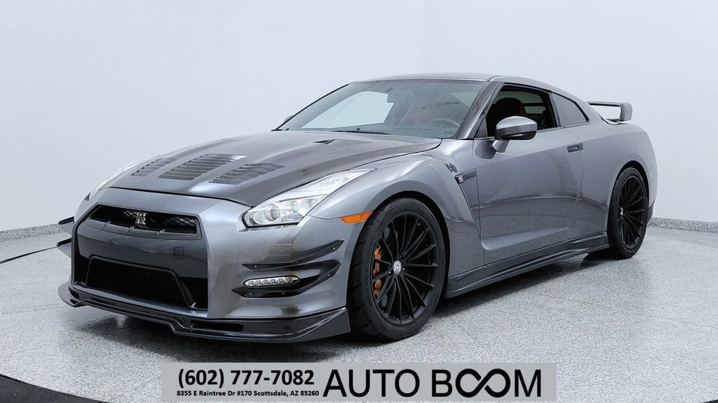 Used 2015 Nissan GT-R Premium AWD/4WD video 1