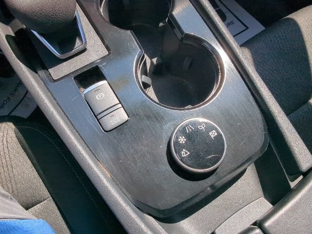 Used 2024 Nissan Rogue SV AWD/4WD image 18