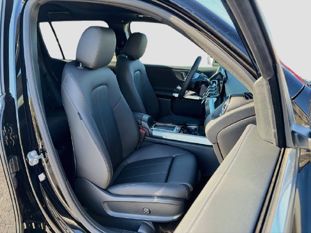 New 2026 Mercedes-Benz GLB 250 4MATIC image 27