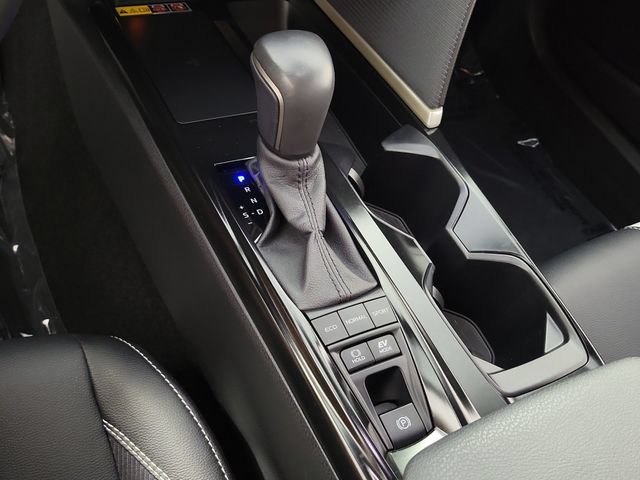 Used 2026 Toyota Camry SE FWD image 30