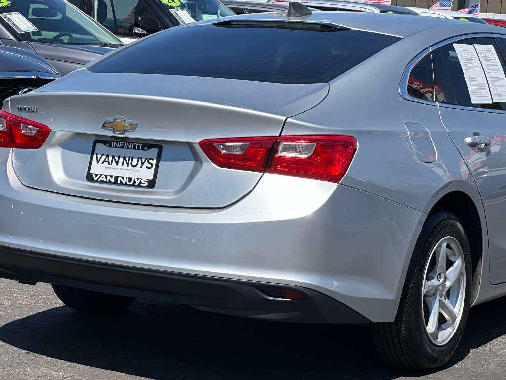 Used 2018 Chevrolet Malibu LS FWD image 8