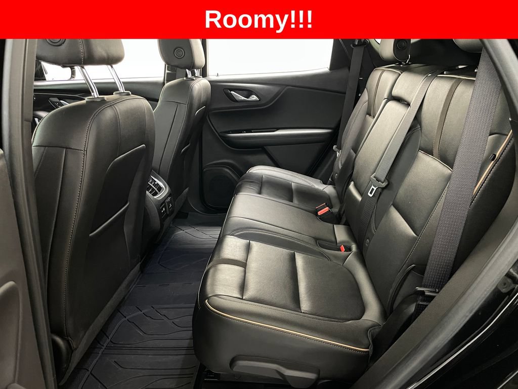 Used 2019 Chevrolet Blazer Premier w/ Sun and Wheels Package FWD image 15