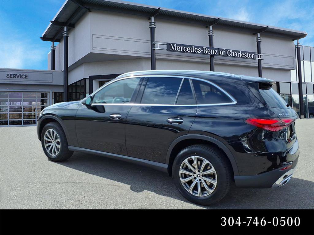Certified 2026 Mercedes-Benz GLC 300 4MATIC image 4