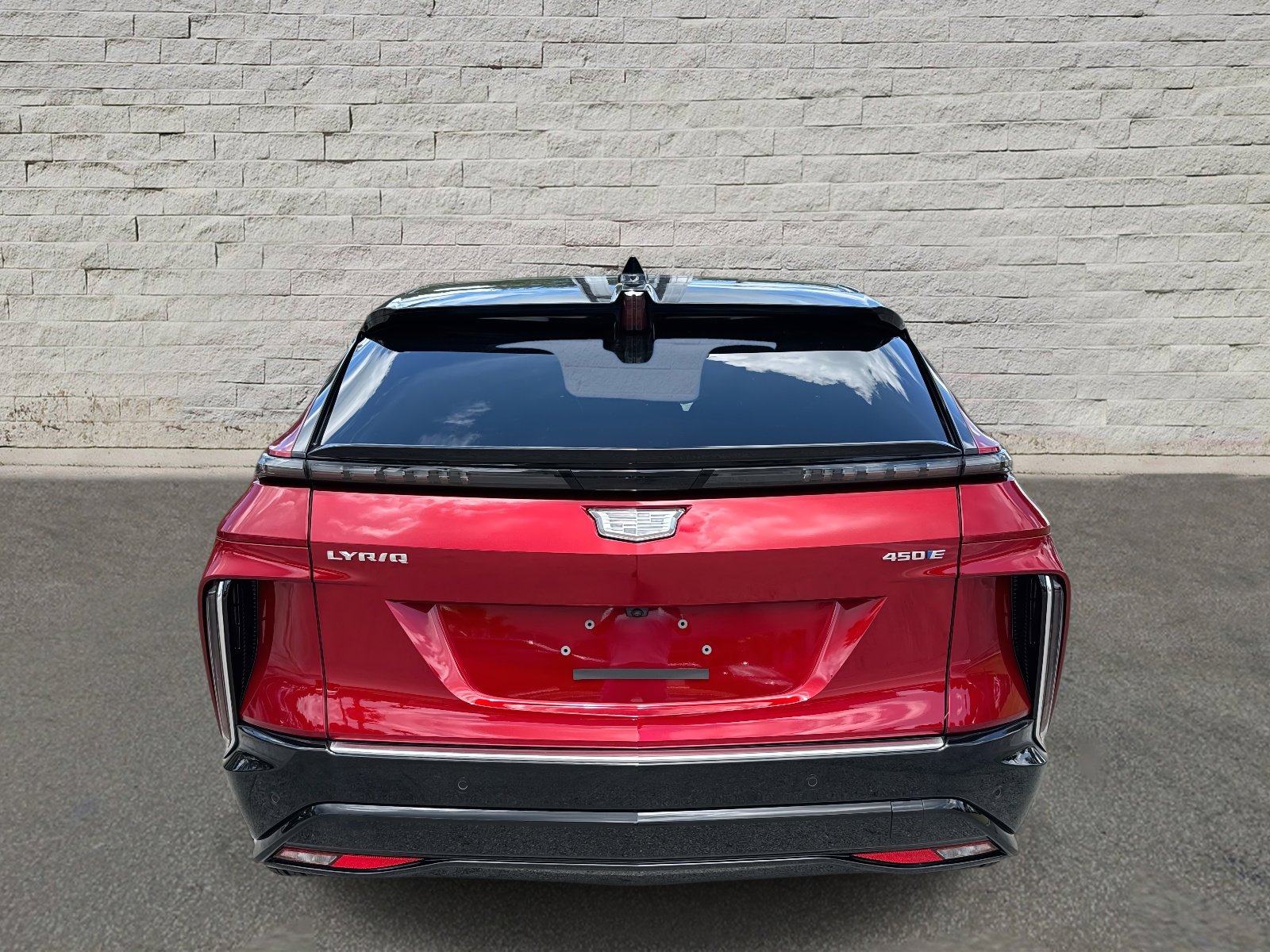 New 2025 Cadillac Lyriq Luxury image 6