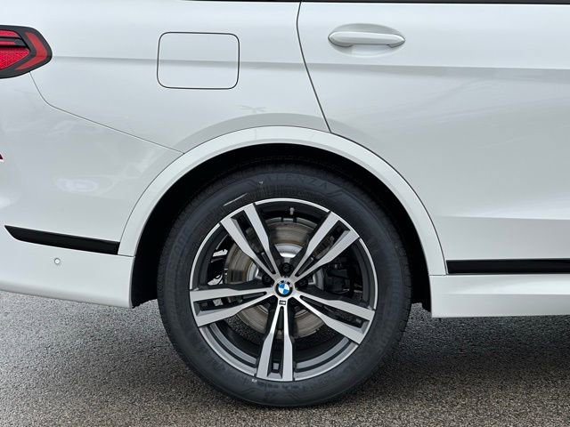 New 2026 BMW X7 xDrive40i image 12