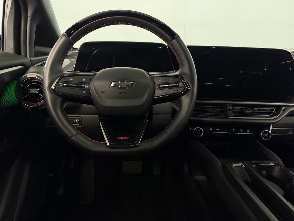 Used 2024 Chevrolet Equinox EV RS image 13