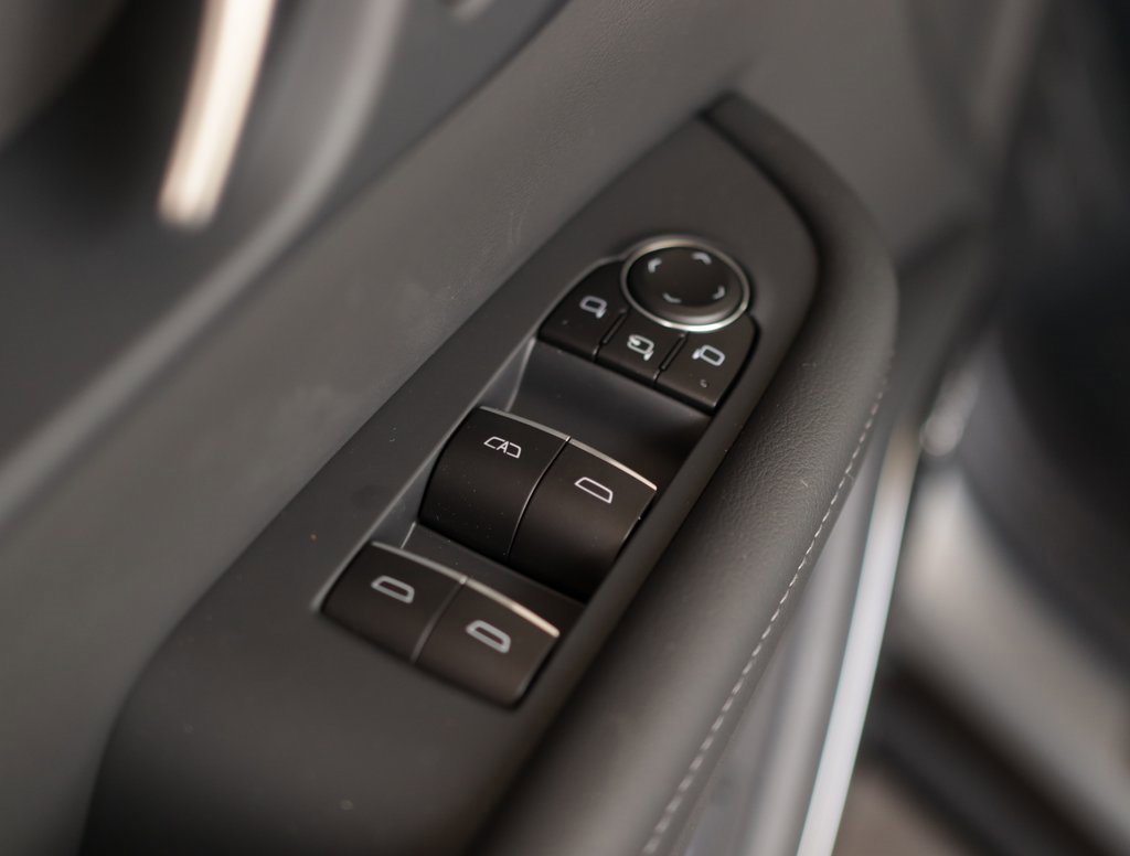 New 2026 Buick Enclave Sport Touring w/ Power Package image 30