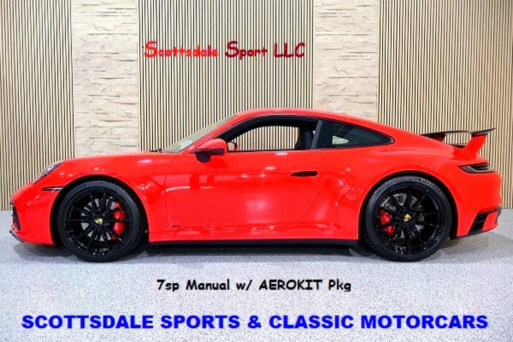 Used 2024 Porsche 911 Carrera S RWD image 1