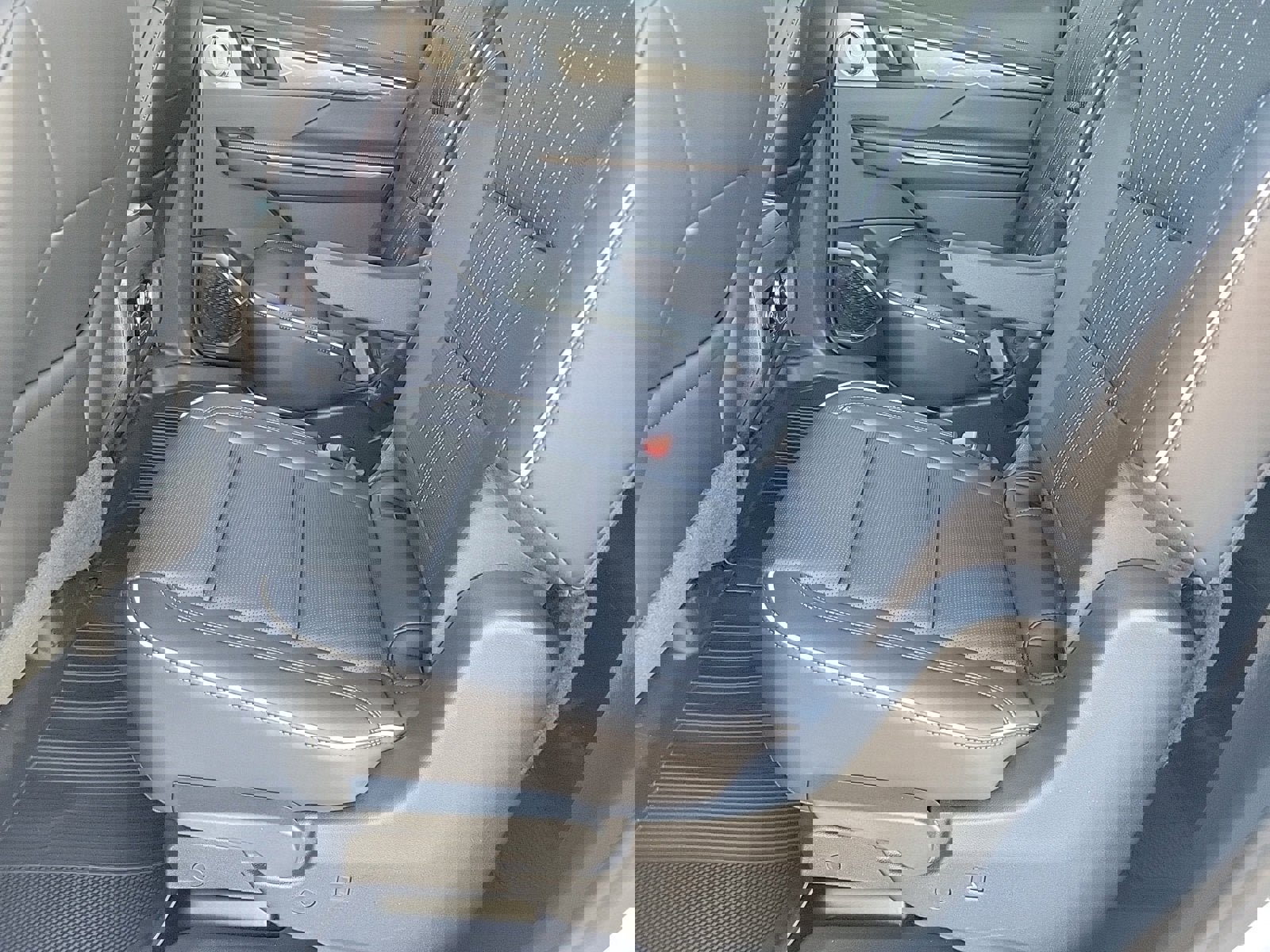 New 2026 Buick Enclave Avenir w/ Super Cruise Package image 10