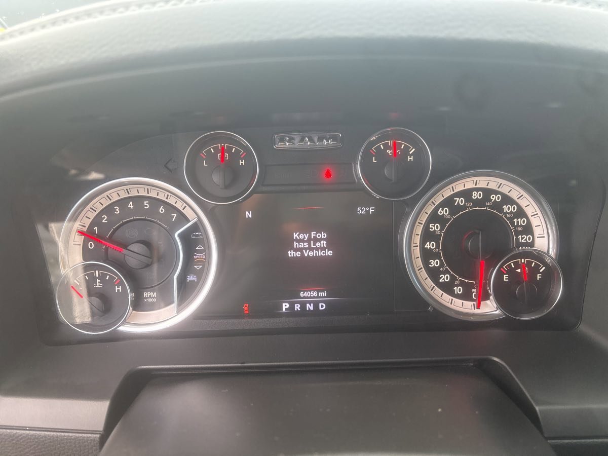 Used 2017 RAM 1500 Laramie w/ Convenience Group image 15