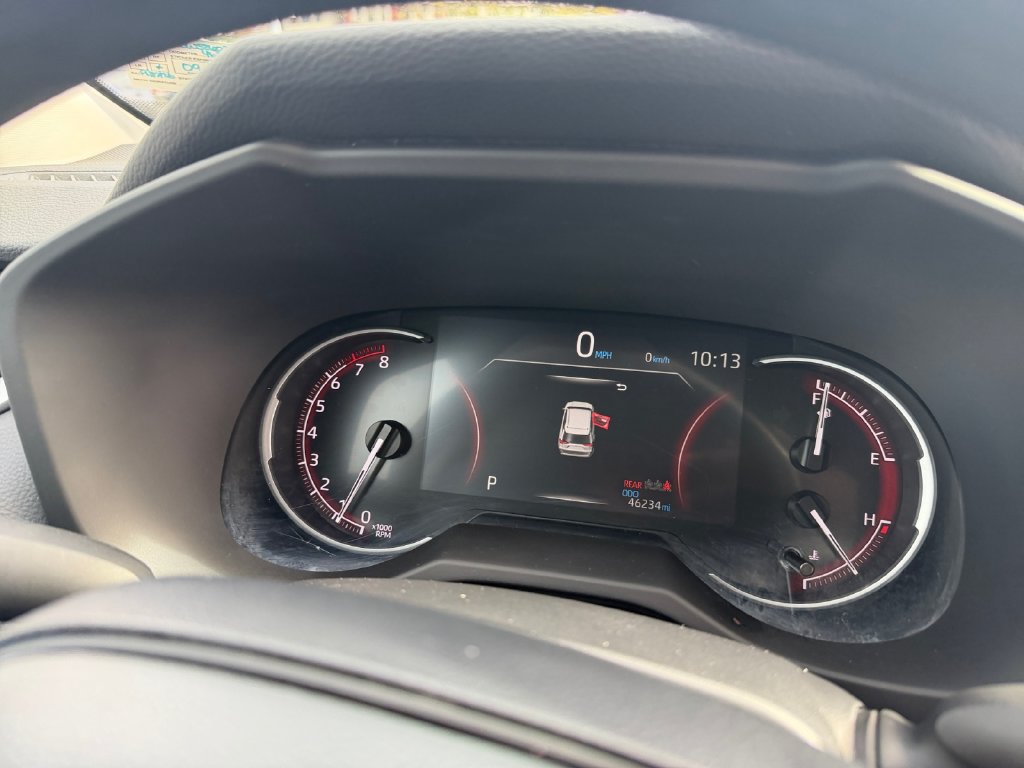 Used 2025 Toyota RAV4 LE AWD/4WD image 20