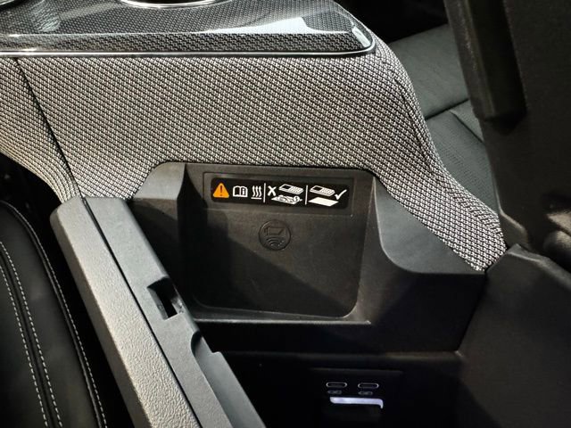 New 2026 Cadillac Optiq Sport 2 image 24