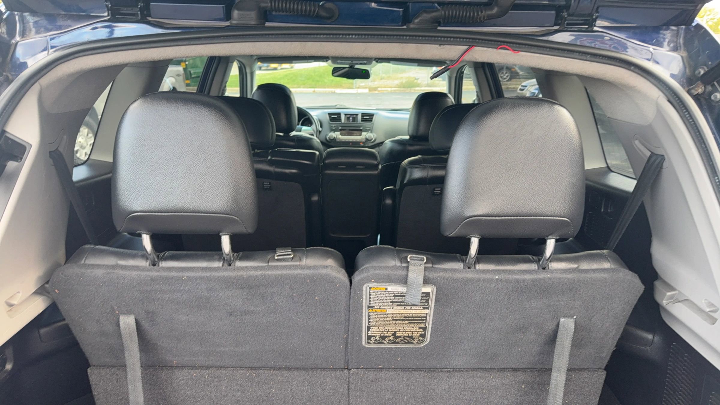 Used 2011 Toyota Highlander SE image 14