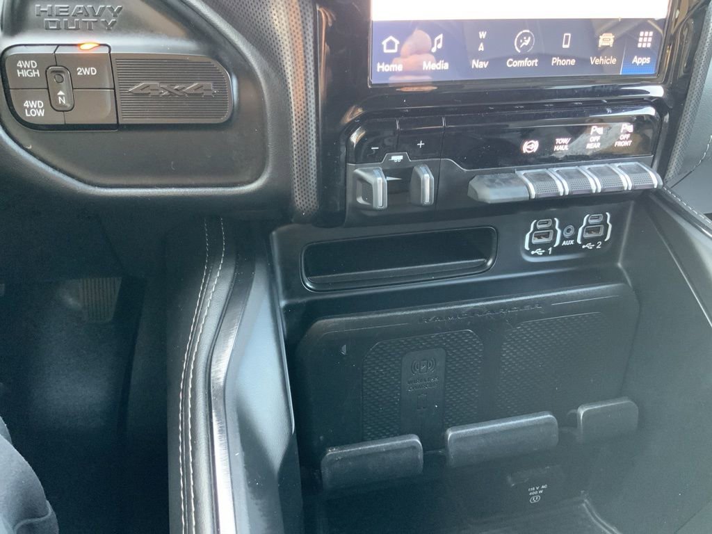 Certified 2022 RAM 2500 Limited w/ Body Color Bumper Group image 24