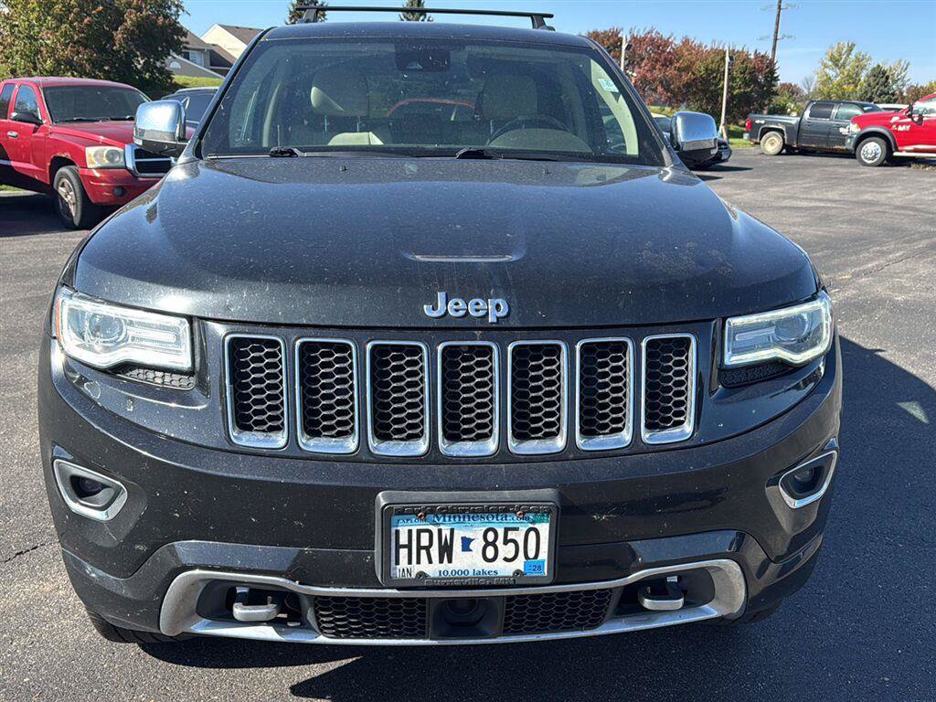 Used 2016 Jeep Grand Cherokee Overland w/ Advanced Technology Group AWD/4WD image 8