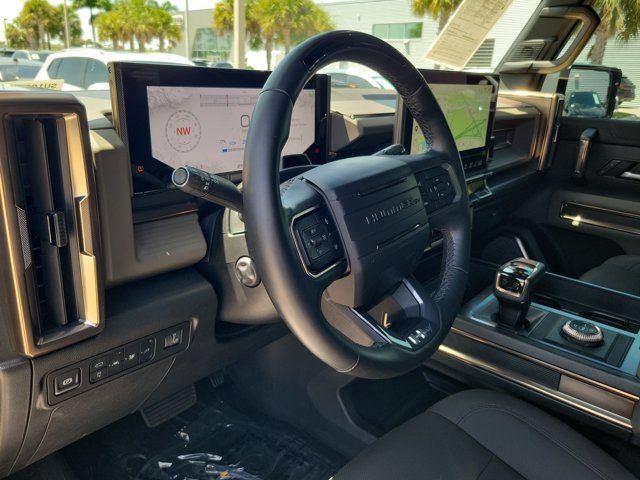 Used 2025 GMC Hummer EV 3X AWD/4WD image 18