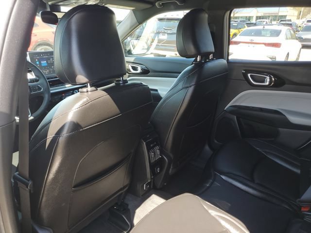 Used 2024 Jeep Compass Limited AWD/4WD image 30