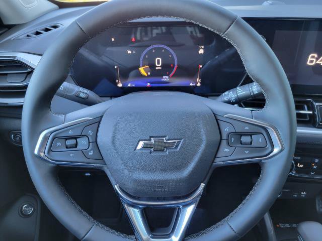 New 2026 Chevrolet TrailBlazer LT w/ Convenience Package FWD image 17