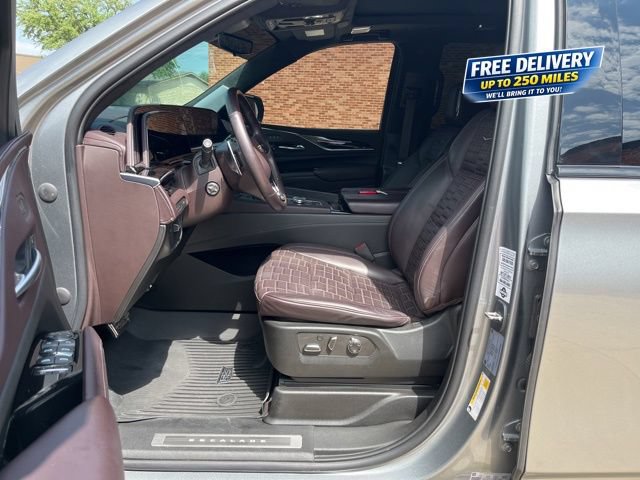 Used 2023 Cadillac Escalade V AWD/4WD image 11