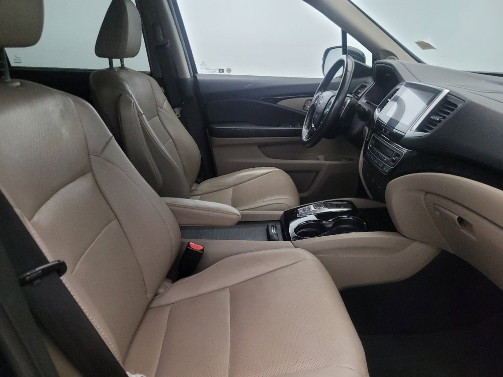 Used 2017 Honda Pilot Elite image 21