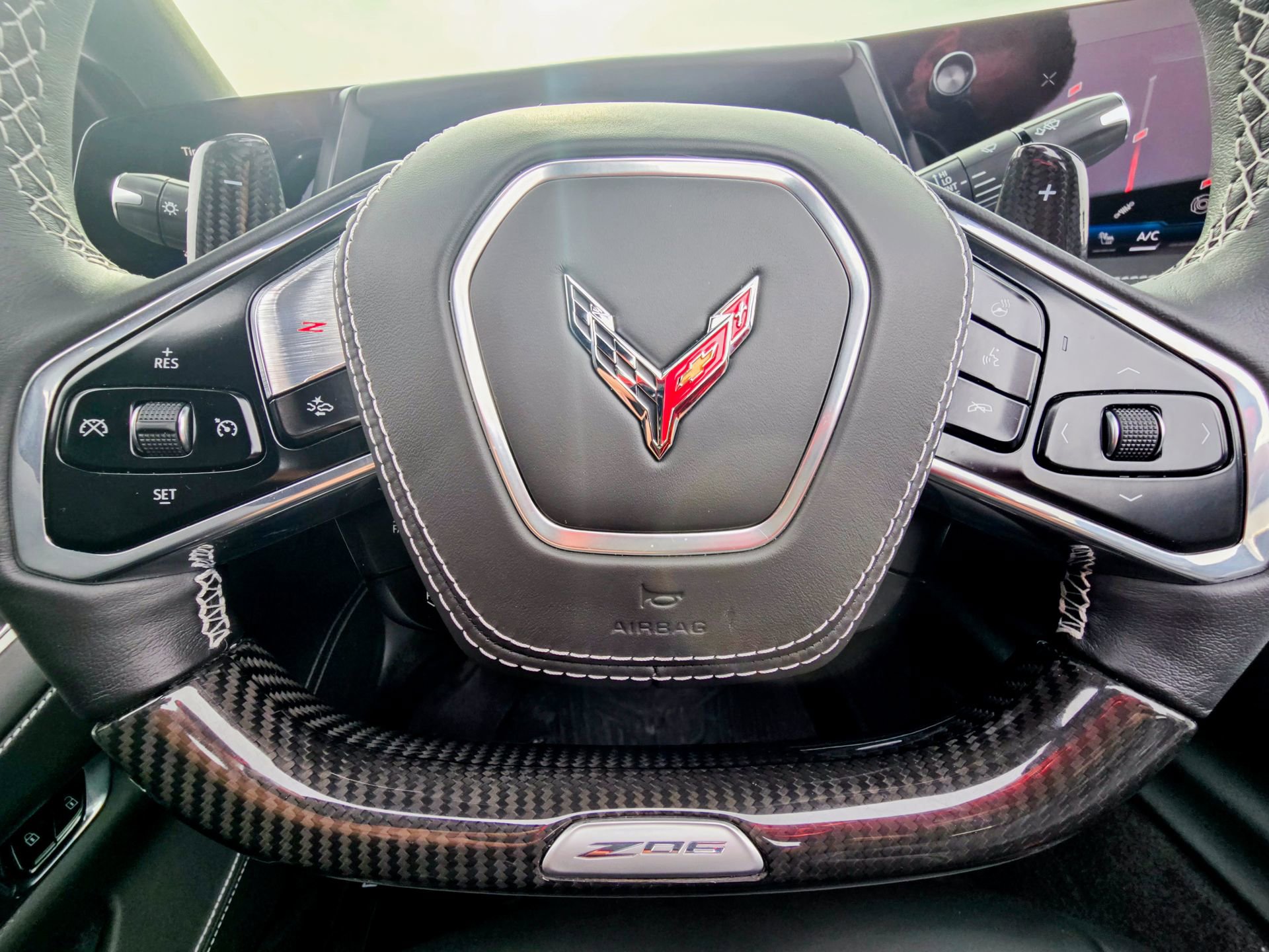 Used 2026 Chevrolet Corvette Z06 RWD image 33