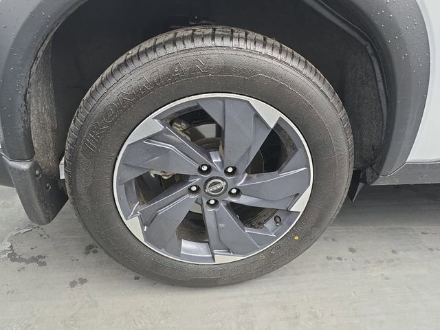 Used 2024 Nissan Rogue SV AWD/4WD image 20