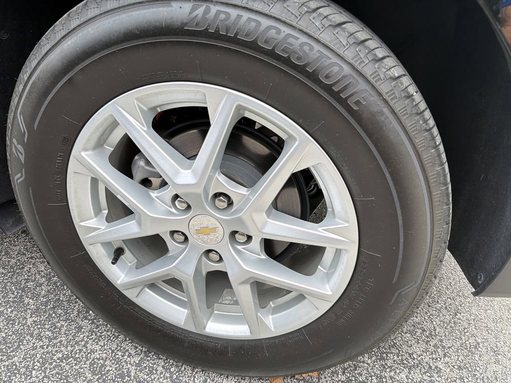 Certified 2023 Chevrolet Equinox LT image 6