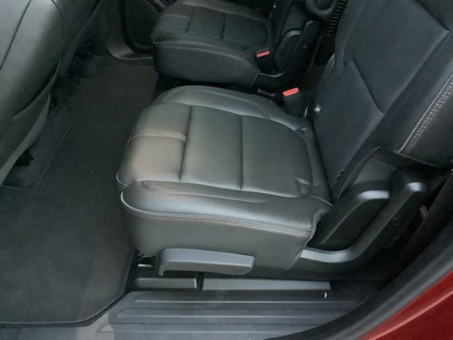 Used 2023 Chevrolet Traverse RS image 10
