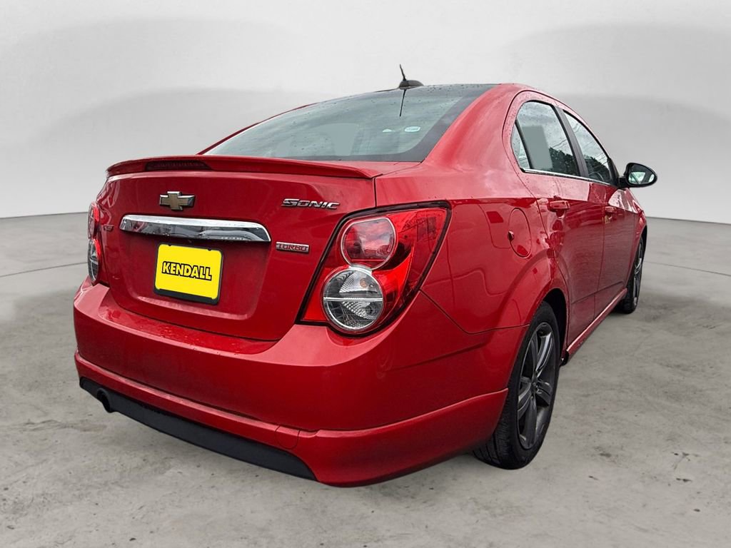 Used 2015 Chevrolet Sonic RS image 3