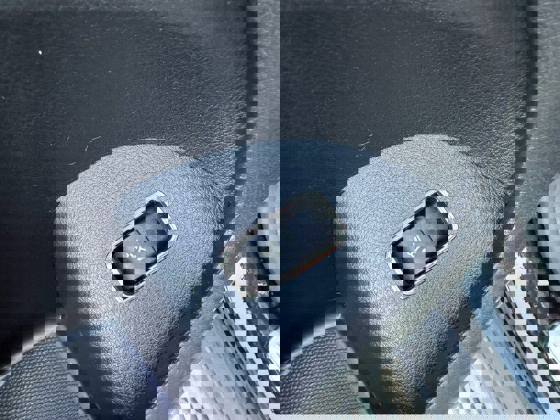 Used 2021 Mercedes-Benz GLS 580 4MATIC image 20