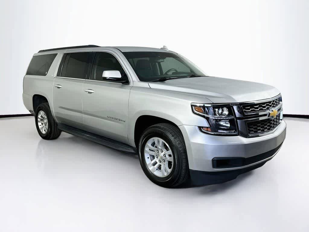 Used 2018 Chevrolet Suburban LT RWD image 24