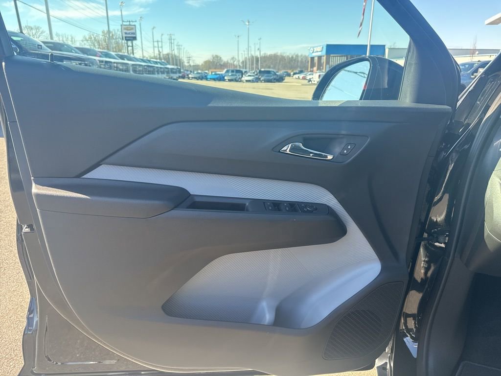 New 2027 Chevrolet Bolt RS image 27