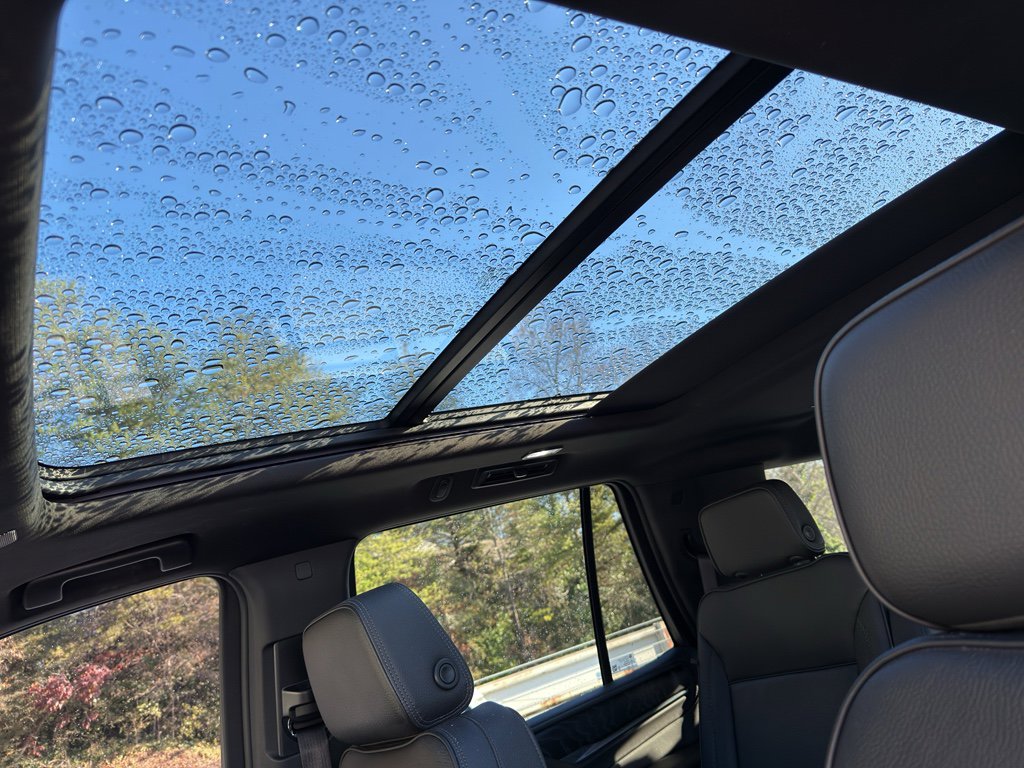 Used 2022 GMC Yukon Denali image 11