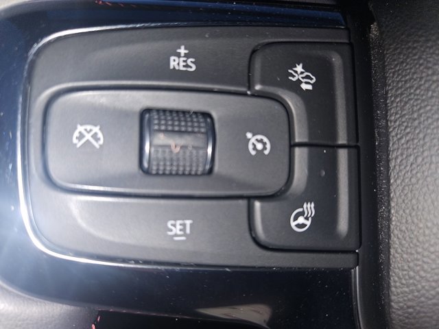 Used 2022 Chevrolet Blazer RS w/ Enhanced Convenience Package image 12