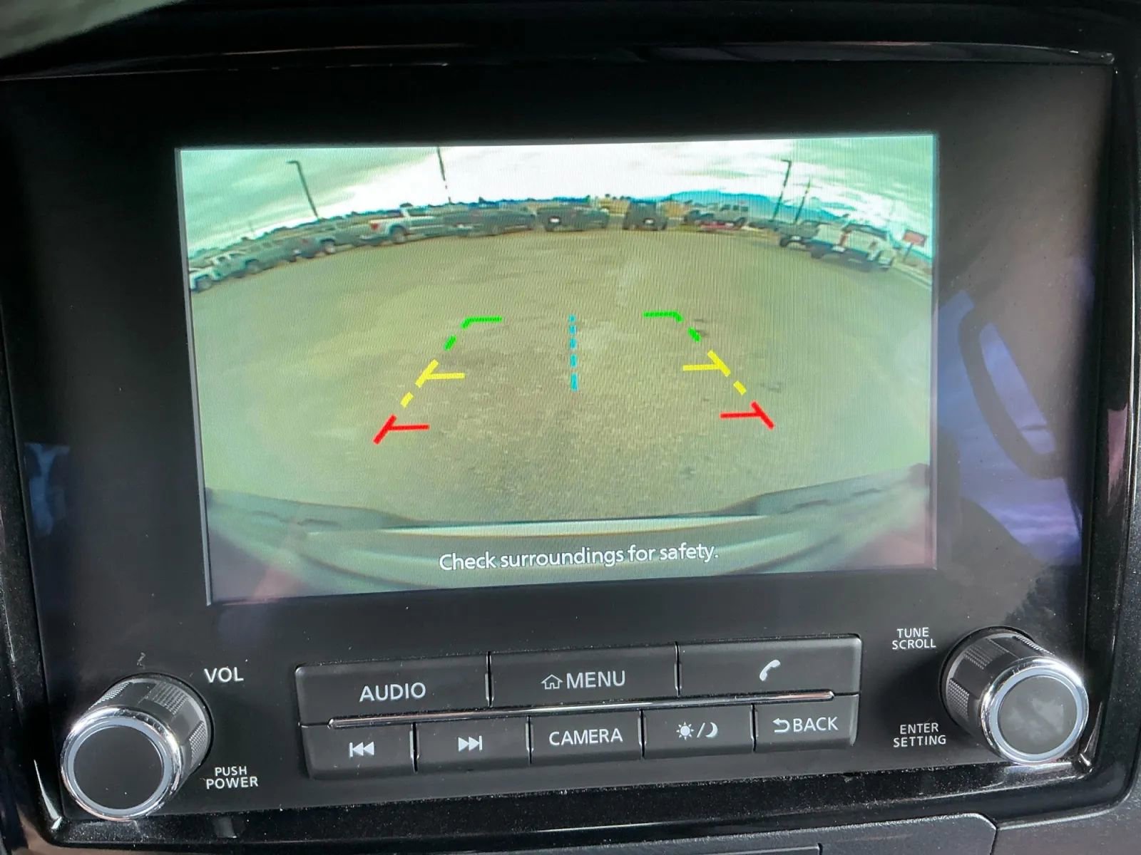 Used 2022 Nissan Frontier SV w/ Technology Package image 18