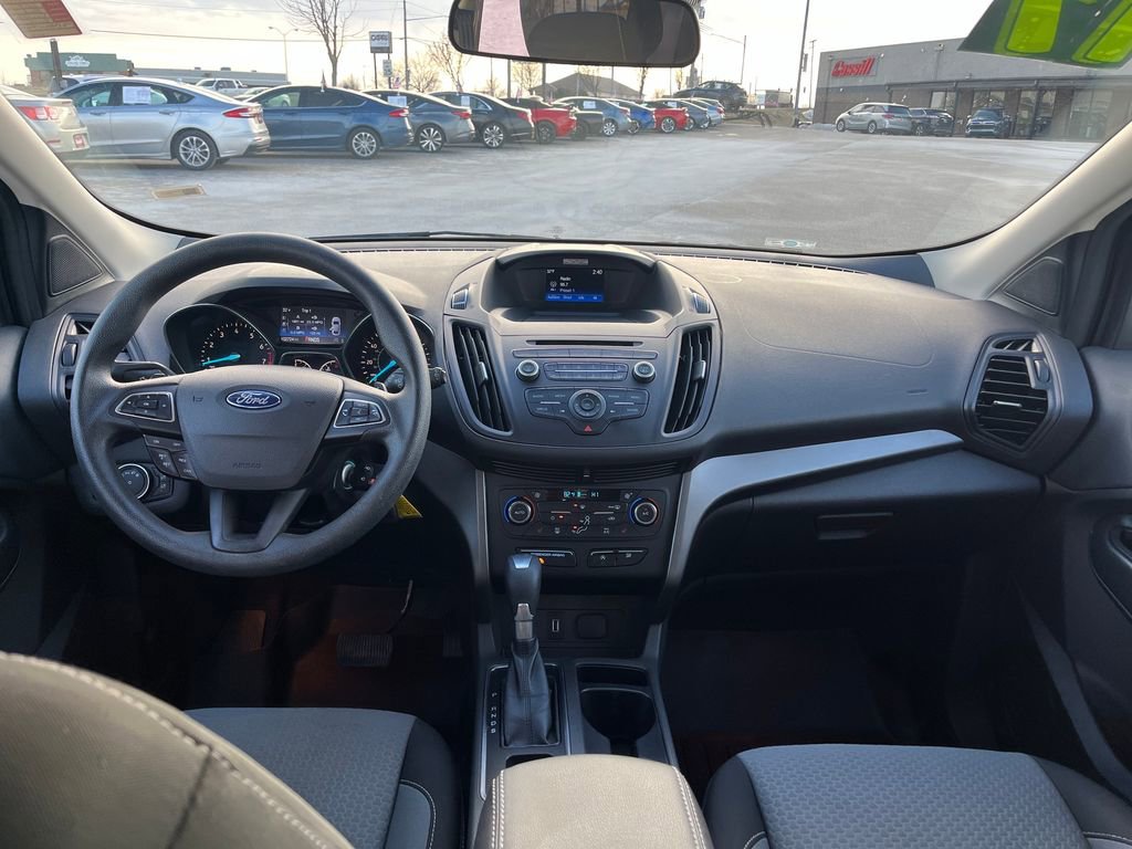 Used 2017 Ford Escape SE w/ SE Cold Weather Package image 16