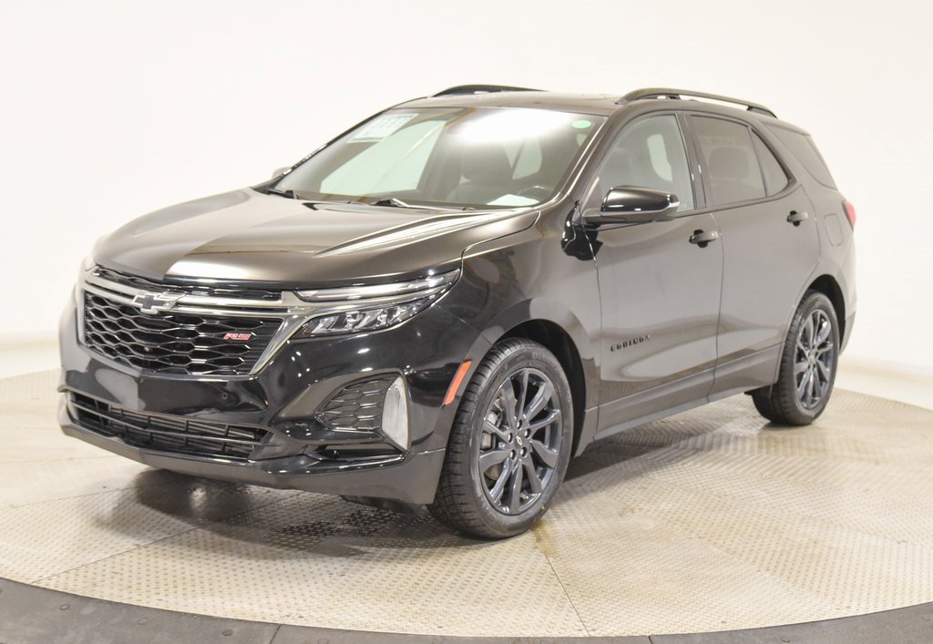 Used 2022 Chevrolet Equinox RS w/ RS Leather Package image 3